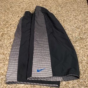Men’s Nike swim trunks size-Medium